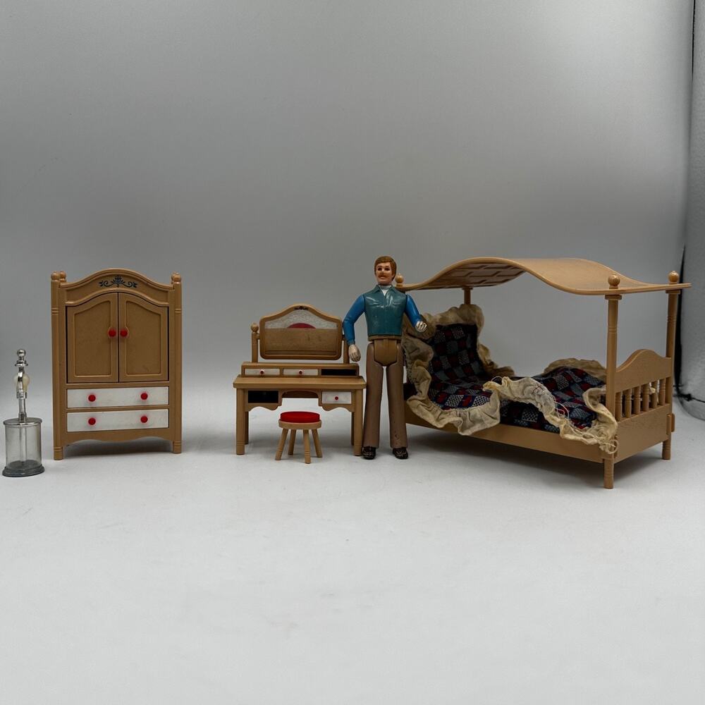 Vintage Tomy Dollhouse Bedroom Furniture Set Bed Vanity Armoire Stool Lamp Dad
